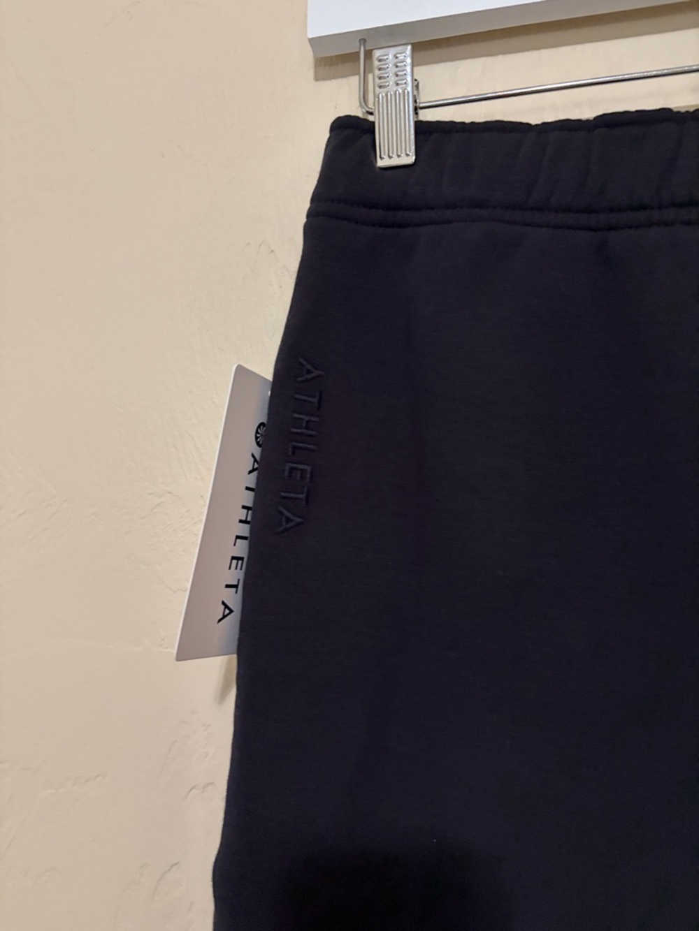 Athleta Black Forever Fleece Jogger. New with Tags! Petite Xs - Picture 7 of 9
